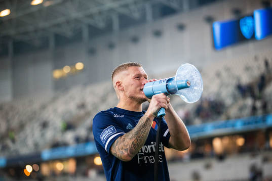 Djurgårdens Victor Edvardsen jublar