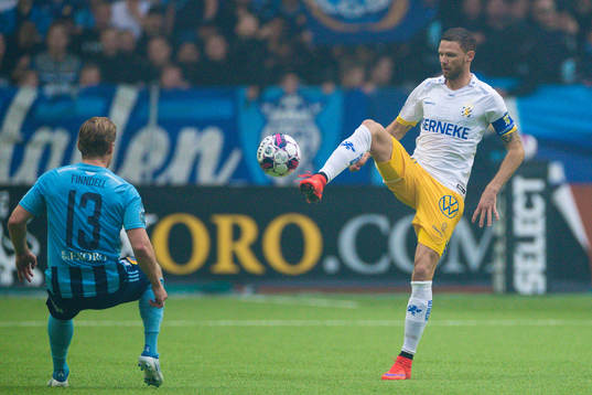 Djurgårdens Hampus Finndell och IFK Göteborgs Marcus Berg