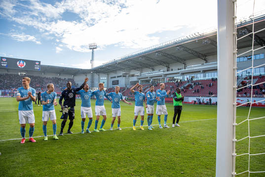 Malmö FFs spelare jublar