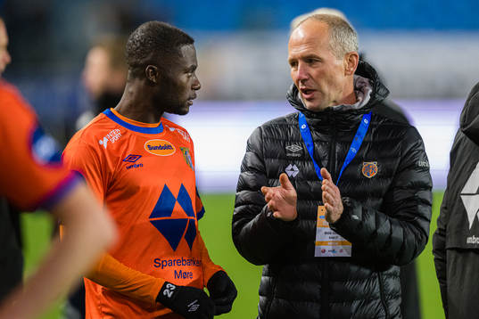 Gilbert Koomson of Aalesund and Bjørn Erik Melland, sports