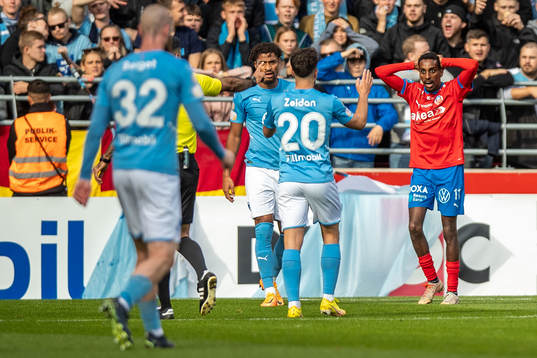 Helsingborgs Taha Ali reagerar