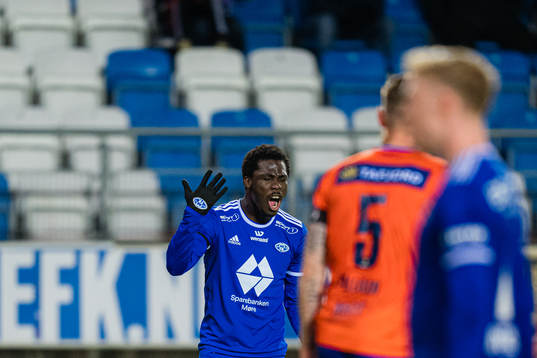 Datro David Fofana of Molde reacts