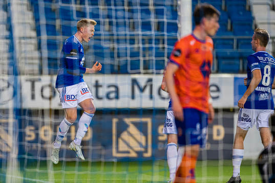 Bläddra bland fler bilder av Football, Eliteserien, Molde - Aalesund