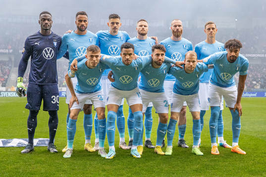 Malmö FFs startelva fr.v målvakt Ismael Diawara, Isaac