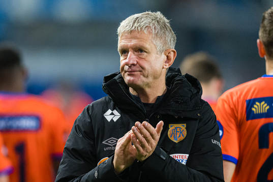 Lars Arne Nilsen, head coach of Aalesund, looks dejected