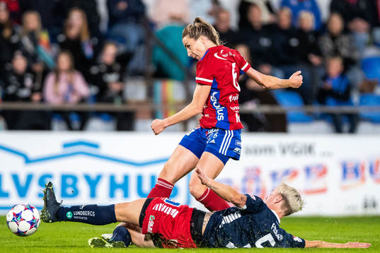 Vittsjös Clara Markstedt och Linköpings Nilla Fischer
