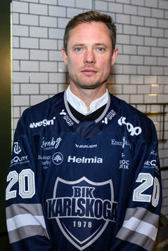 Karlskogas tränare Karl Helmersson