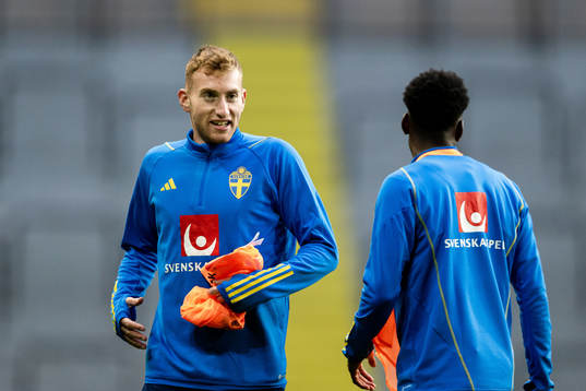Dejan Kulusevski and Anthony Elanga