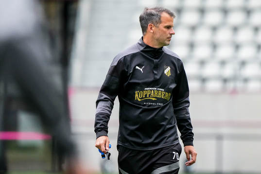 Robert Vilahamn, head coach