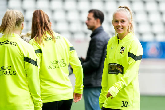 Molly Johansson