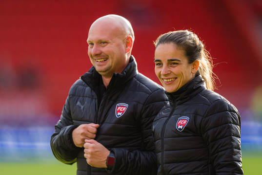 Joel Kjetselberg, assistant coach of Rosengård, and Renée