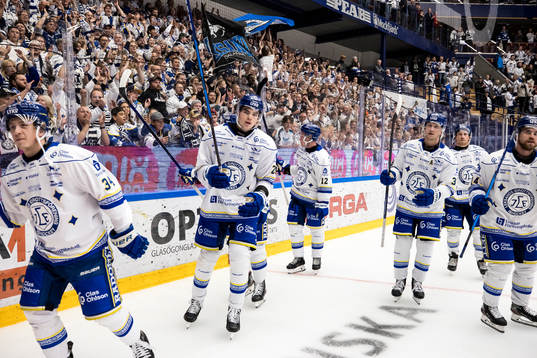 Leksands spelarna jublar