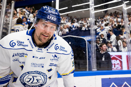 Leksands Jonas Ahnelöv jubel