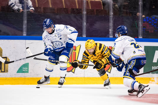 Leksands Patrik Zackrisson och Skellefteås Oscar Möller