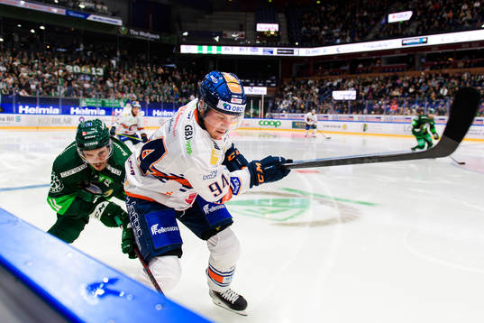 Färjestads Joakim Nygård och Växjös Joel Persson