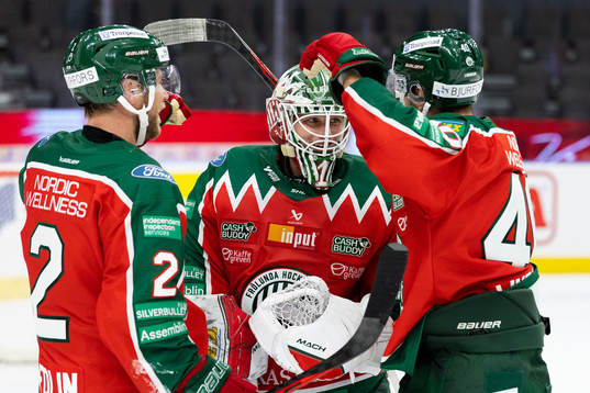 Frölundas Christian Folin, målvakt Lars Johansson och