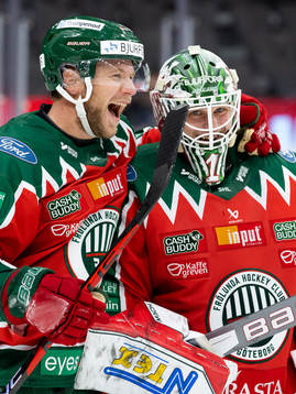 Frölundas Christian Folin och målvakt Lars Johansson