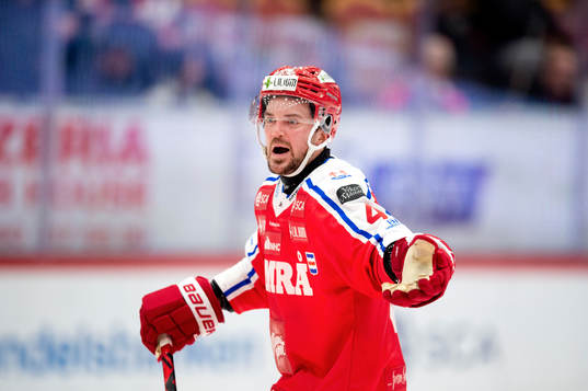 Timrås Tim Erixon skriker