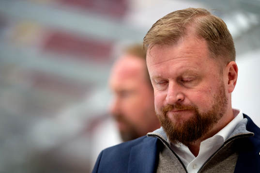 Linköpings tränare Klas Östman deppar