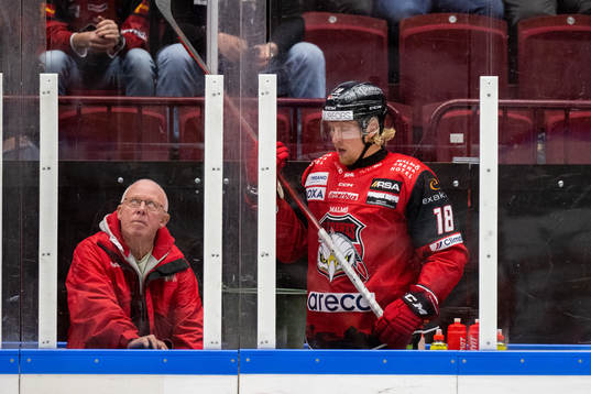 Malmö Redhawks Marcus Sylvegård i utvisningsbåset