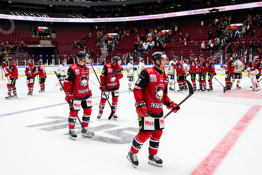 Malmö Redhawks Matias Lassen deppar