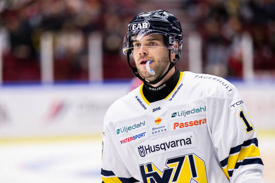 HV71s Sam Vigneault