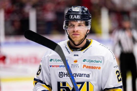 HV71s Joonas Nättinen