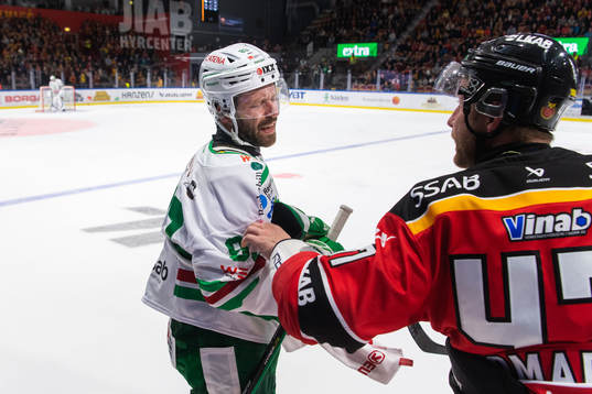 Rögles Riley Sheen och Luleås Leo Komarov