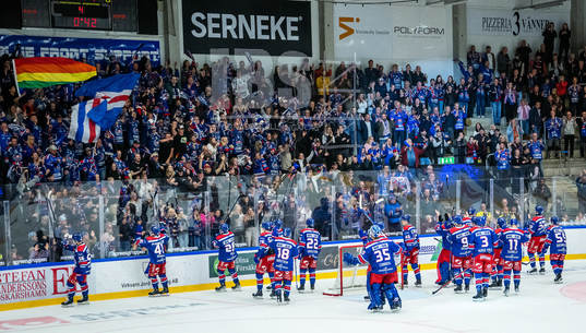 Oskarshamns spelare jublar