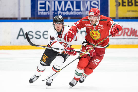 Vita Hästens Erik Ullman och Moras Johan Persson