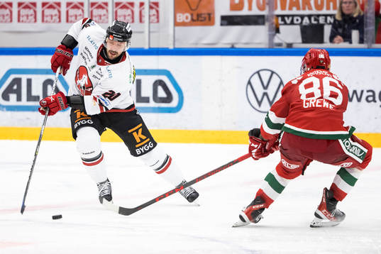 Vita Hästens Marcus Eriksson  och Moras Albin Grewe