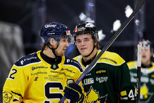 Södertäljes Viktor Liljegren i samtal med Östersunds