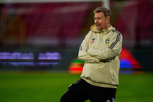 Assistant coach Peter Wettergren
