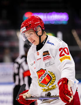 Almtunas Mikkel Öby Olsen deppar
