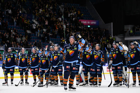 Djurgårdens Daniel Brodin jublar