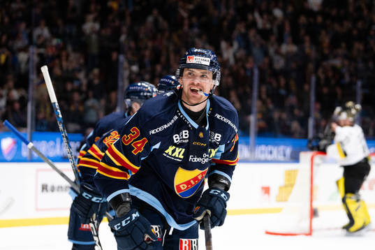 Djurgårdens Daniel Brodin jublar