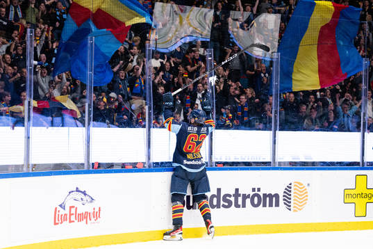 Djurgårdens Wiktor Nilsson jublar