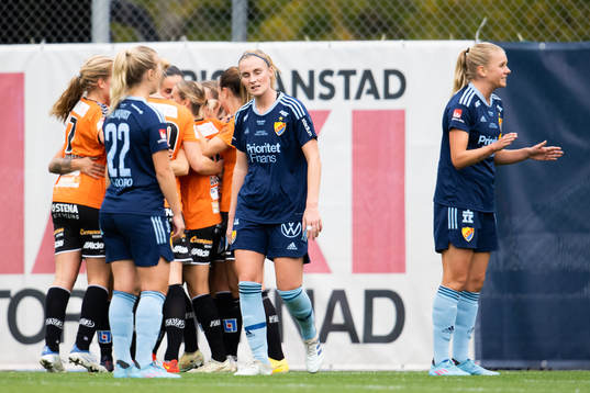 Djurgårdens spelare deppar medan kistianstads jubel i