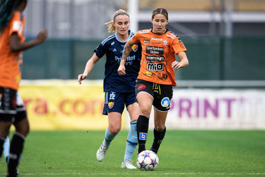 Djurgårdens Stinalisa Johansson och Kristianstads Amanda