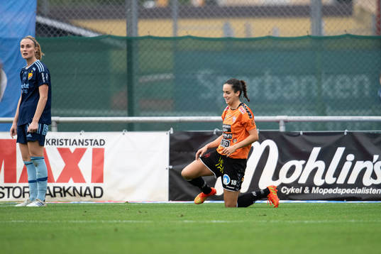 Kristianstads Evelyne Viens jublar