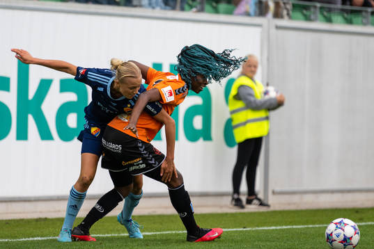 Kristianstads Easther Mayi Kith och Djurgårdens Sara Lilja