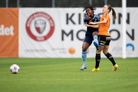 Kristianstads Delaney Baie Pridham och Portia Boakye