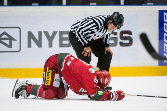 Modos Lina Ljungblom skadade sig