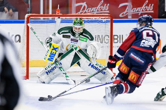 Färjestads målvakt Dennis Hildeby