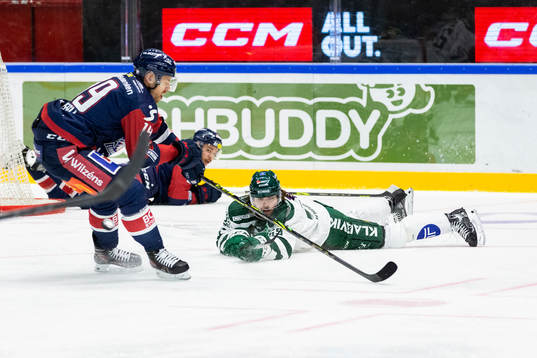 Linköpings Patrick Russell och Färjestads Linus Johansson