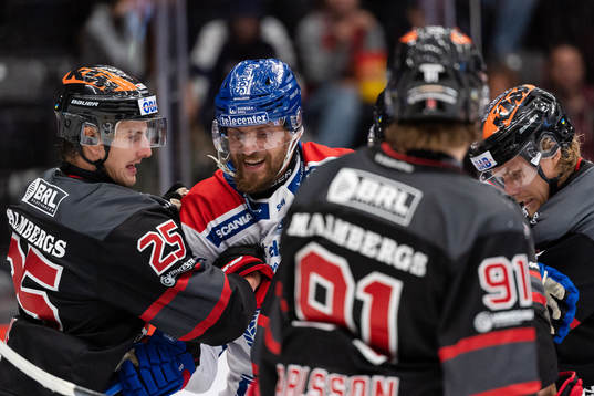 Örebros Philip Holm och Oskarshamns Jiri Smejkal