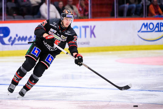 Örebros Philip Holm