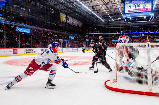 Oskarshamns Antti Suomela och Örebros Rasmus Rissanen