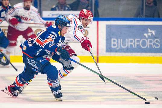 Växjös Glenn Gustafsson och Timrås Emil Pettersson