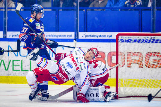 Timrås Didrik Strömberg faller
